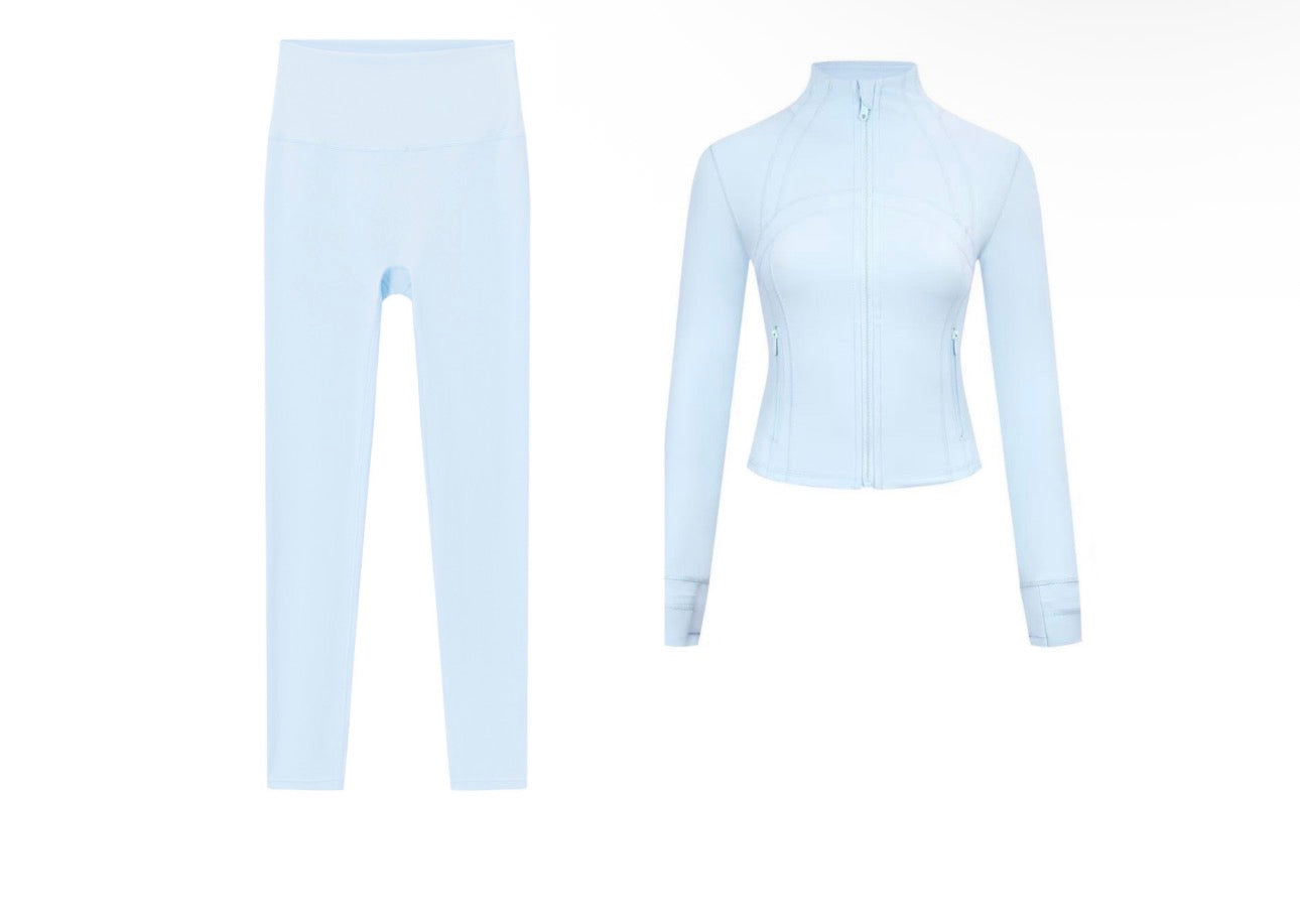 Cloud Blue Define Set